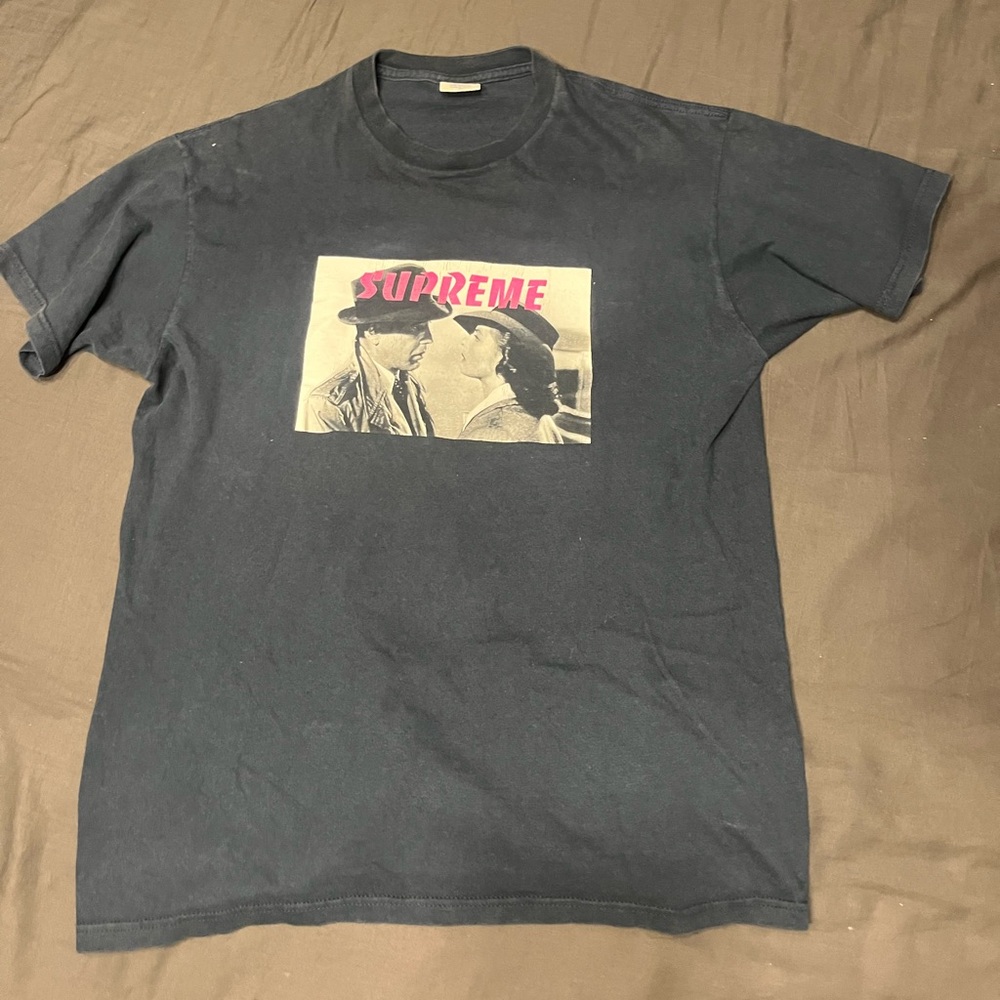 SUPER RARE SUPREME X CASABLANCA TEE SIZE M